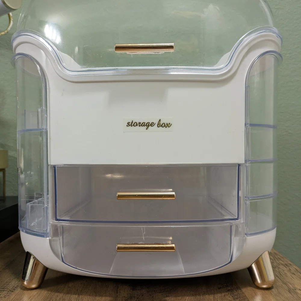 Elegant White and Gold Cosmetic Organizer